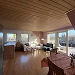 Entire With 2 Bedrooms And Private Patio