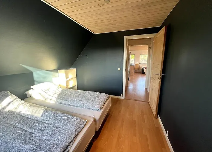 Appartement Entire With 2 Bedrooms And Private Patio *