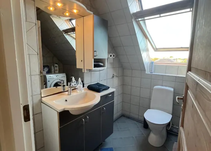 Entire With 2 Bedrooms And Private Patio Apartamento